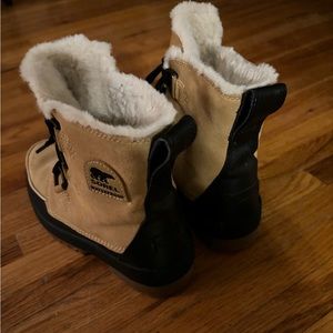 Sorel winter boots